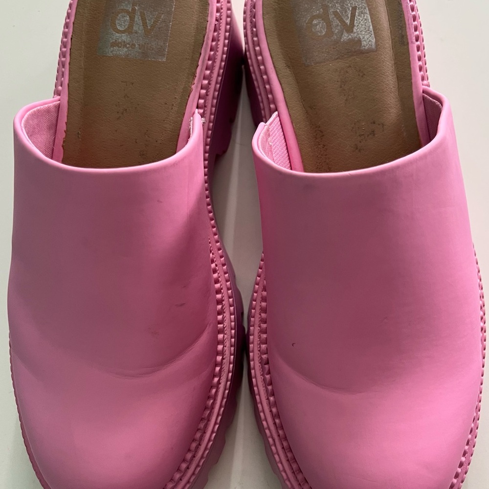 DV by Dolce Vita Pink Mule Slip-On Shoes Women’s size 6